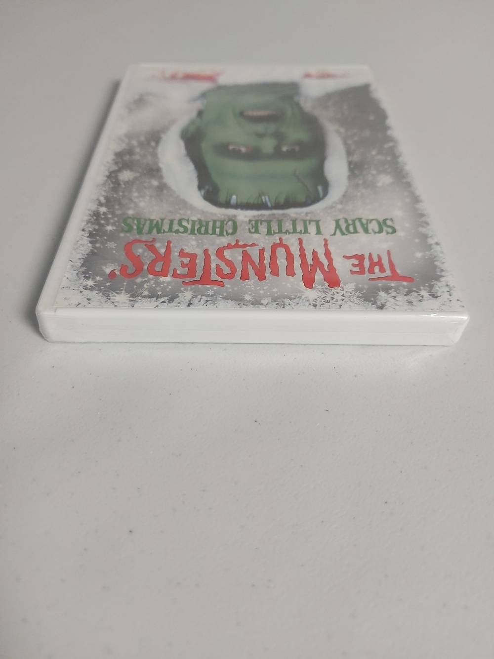 The Munsters' Scary Little Christmas DVD New Sealed Holiday Comedy - Picture 5 of 8